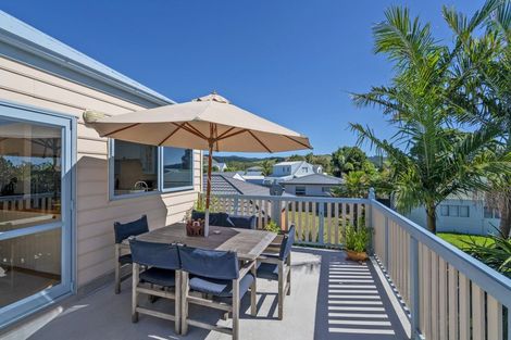 Photo of property in 5 Pipi Dune, Whitianga, 3510