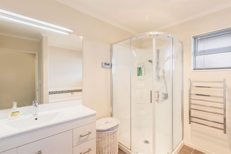 Photo of property in 20 Taiore Crescent, Marshland, Christchurch, 8083