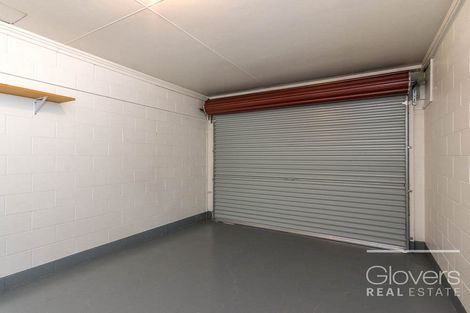 Photo of property in 1/81 West Coast Road, Glen Eden, Auckland, 0602