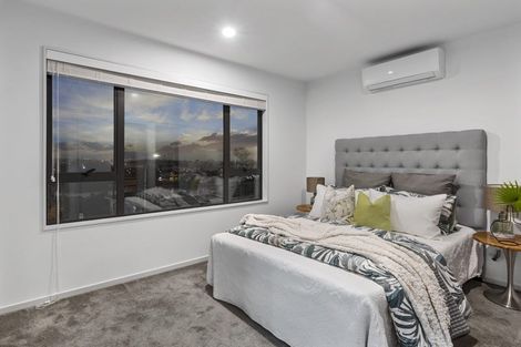 Photo of property in 2c Fowler Street, Northcote, Auckland, 0627