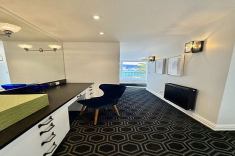 Photo of property in 322 Oriental Parade, Oriental Bay, Wellington, 6011