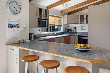 Photo of property in 25 Fairway Drive, Kerikeri, 0230