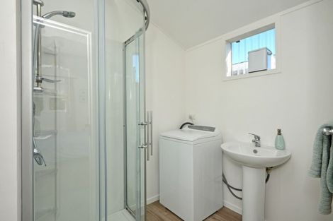 Photo of property in 7 Seddon Street, Carterton, 5713