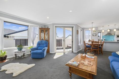 Photo of property in 8/17 Simmonds Grove, Greerton, Tauranga, 3112