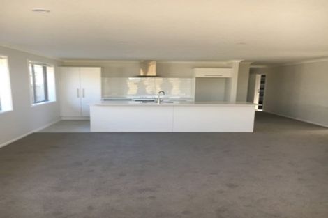 Photo of property in 49 Hills View Drive, Papamoa, 3118