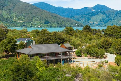 Photo of property in 16 Tai Close, Kaiuma Bay, Havelock, 7178