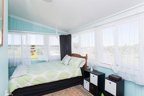 Photo of property in 17 Cemetery Road, Patutahi, Gisborne, 4072