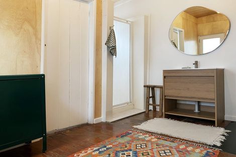 Photo of property in 10 Peel Street, Westmere, Auckland, 1022