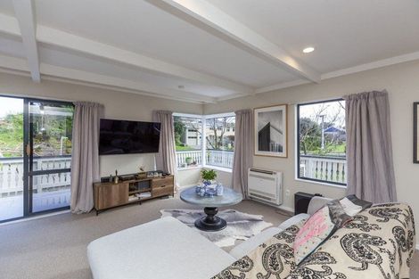 Photo of property in 300 Rosetta Road, Raumati Beach, Paraparaumu, 5032