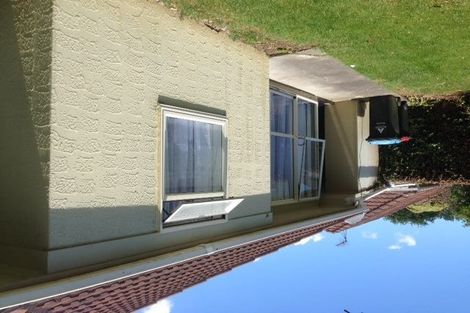 Photo of property in 8-10 Harris Road, Mount Wellington, Auckland, 1051