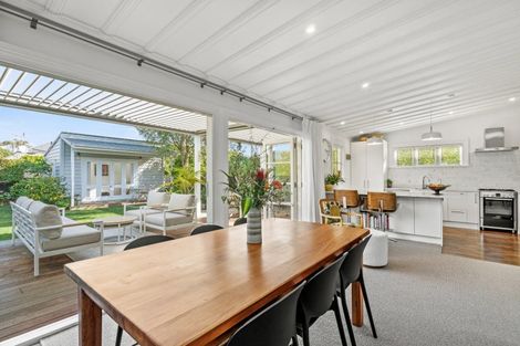Photo of property in 108 Burnley Terrace, Sandringham, Auckland, 1025
