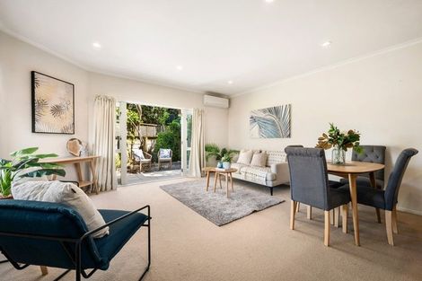 Photo of property in 54 Fortunatus Street, Brooklyn, Wellington, 6021