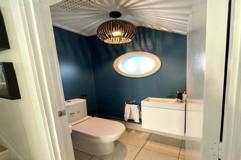 Photo of property in 7/38 Kitchener Road, Milford, Auckland, 0620