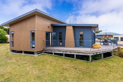Photo of property in 7 Te Ariki Drive, Kuratau, Turangi, 3381