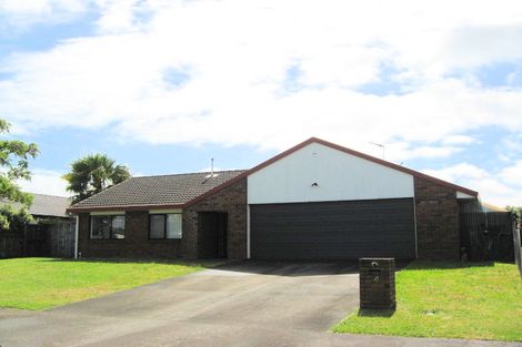 Photo of property in 14 Perotti Place, Conifer Grove, Takanini, 2112