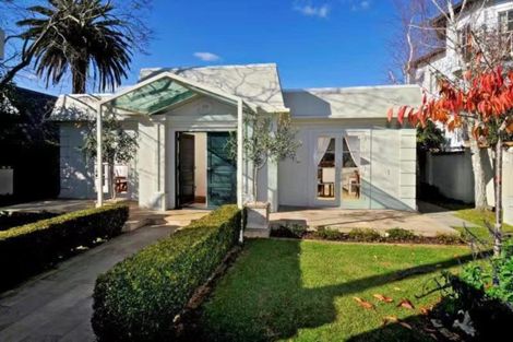 Photo of property in 105 Victoria Avenue, Remuera, Auckland, 1050