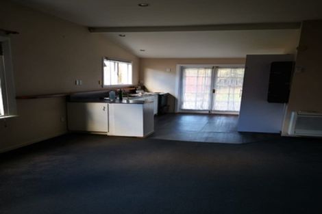 Photo of property in 15 Manning Place, Woolston, Christchurch, 8023