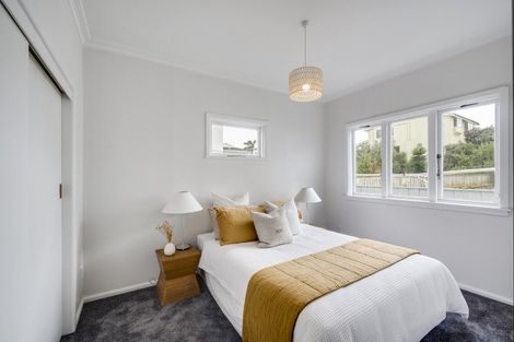 Photo of property in 2/8 Meeanee Quay, Westshore, Napier, 4110