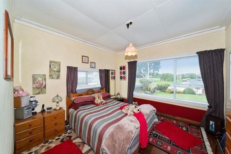 Photo of property in 288 South Road, Hawera, 4610