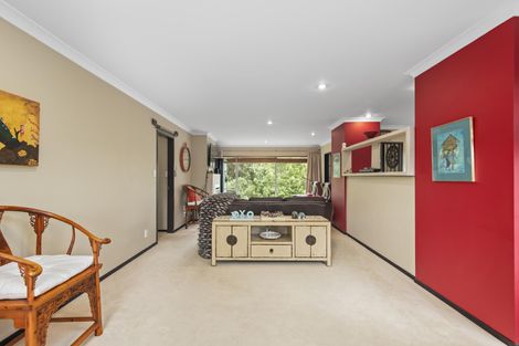 Photo of property in 40 Ruapehu Drive, Fitzherbert, Palmerston North, 4410