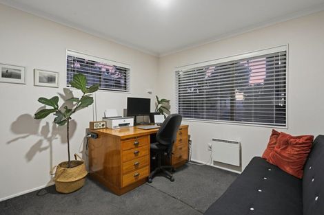 Photo of property in 69 Orkney Road, Mount Maunganui, 3116