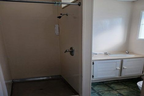 Photo of property in 304 Featherston Street, Palmerston North, 4410