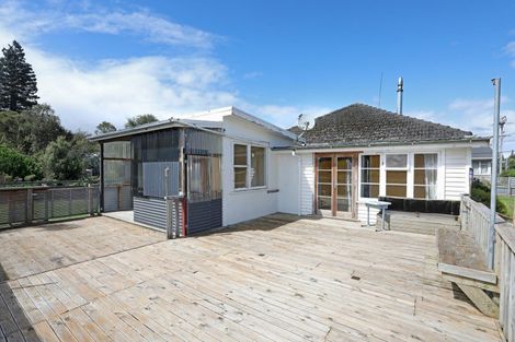 Photo of property in 4 Station Road, Hunterville, 4730