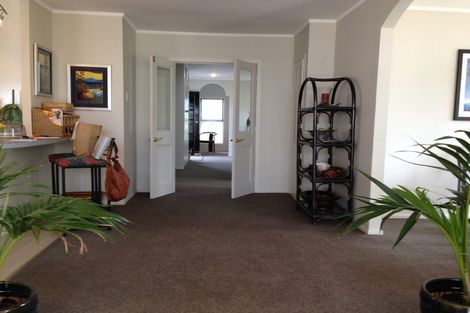 Photo of property in 47 Jaemont Avenue, Te Atatu South, Auckland, 0610