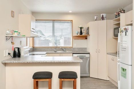 Photo of property in 2/31 Nottingham Avenue, Halswell, Christchurch, 8025