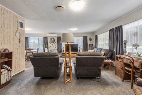 Photo of property in 327 Malfroy Road, Pomare, Rotorua, 3015