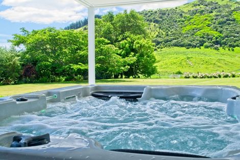 Photo of property in 111 Glenelg Road, Makauri, Gisborne, 4071