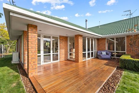 Photo of property in 25 Rempstone Drive, Halswell, Christchurch, 8025