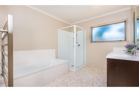 Photo of property in 1734 Kakaramea Road, Ngahinapouri, Hamilton, 3290