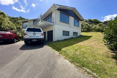 Photo of property in 5 Alleyne Court, Brown Owl, Upper Hutt, 5018
