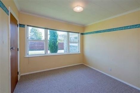 Photo of property in 25 Rimu Street, Waikanae, 5036