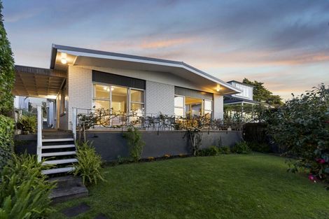 Photo of property in 2/245 Jervois Road, Herne Bay, Auckland, 1011