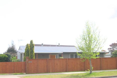 Photo of property in 58 Grace Crescent, Richmond Heights, Taupo, 3330