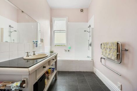 Photo of property in 11 Terrace Gardens, Te Aro, Wellington, 6011