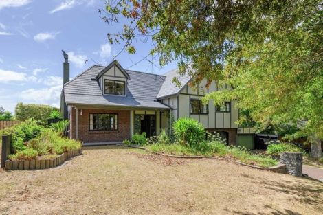 Photo of property in 58 Cockle Bay Road, Cockle Bay, Auckland, 2014