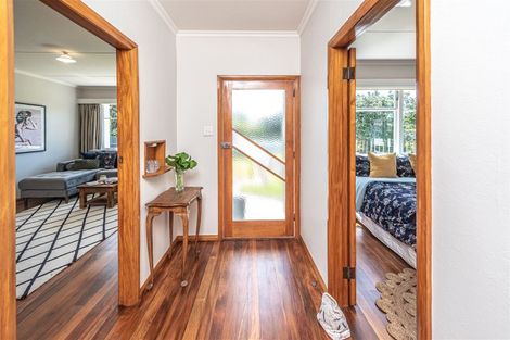 Photo of property in 39 Wikitoria Road, Putiki, Whanganui, 4501