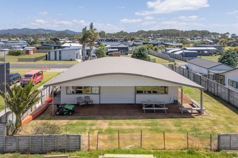 Photo of property in 140 Ngaio Drive, Matarangi, Whitianga, 3592