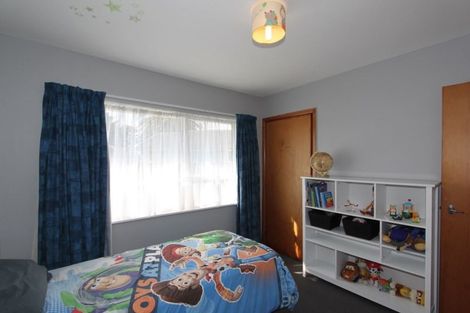 Photo of property in 9 Fir Tree Lane, Aranui, Christchurch, 8061