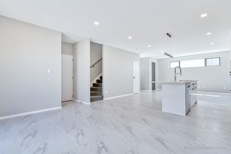 Photo of property in 49a Rosedale Road, Pinehill, Auckland, 0632