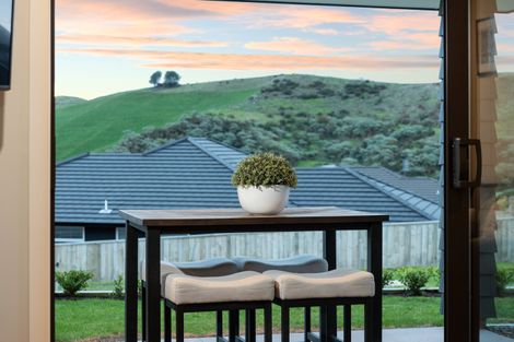 Photo of property in 2 Moira Close, Welcome Bay, Tauranga, 3175