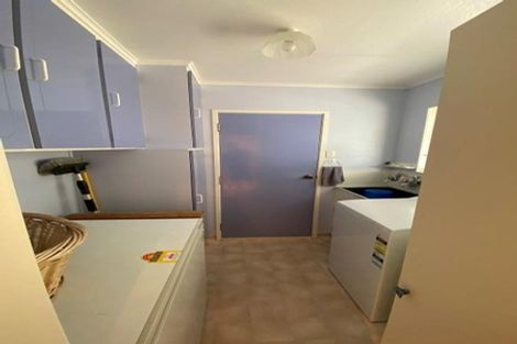 Photo of property in 2 Sunbelt Crescent, Takaka, 7110