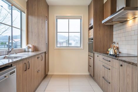 Photo of property in 1 Yeats Grove, Trentham, Upper Hutt, 5018