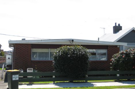 Photo of property in 4/125 Lemon Street, New Plymouth, 4312
