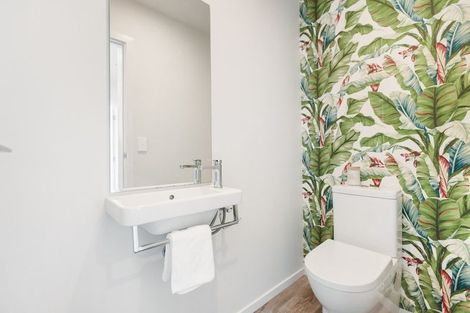 Photo of property in 23 Matipo Street, Wanaka, 9305