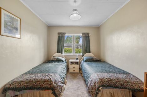 Photo of property in 42 Given Street, Havelock North, 4130