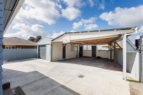 Photo of property in 15 Upham Terrace, Roslyn, Palmerston North, 4414